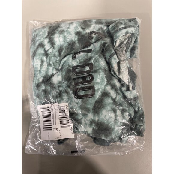 Cuddl Duds Tee and Bermuda Set Men Small Crewneck Short Sleeve Green Tie Dye NEW - Picture 3 of 8